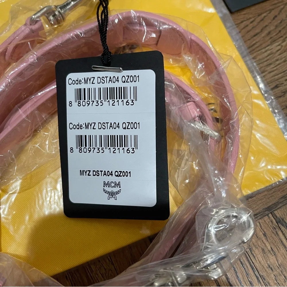 MCM Adjustable Aren Buckle Replacement Strap in Blossom Pink Visetos & dust bag - Picture 4 of 6